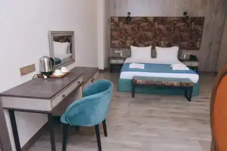 Vogue Nabran - 19