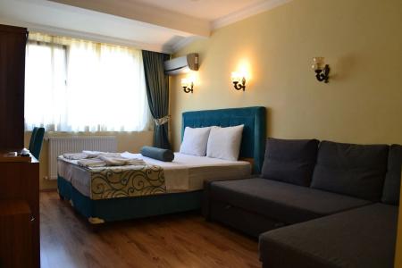 Riverland Suites - 5