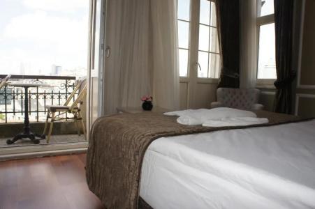 Triada Taksim - Special Category - 78