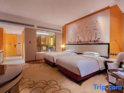 Hilton Wuhan Riverside - 75