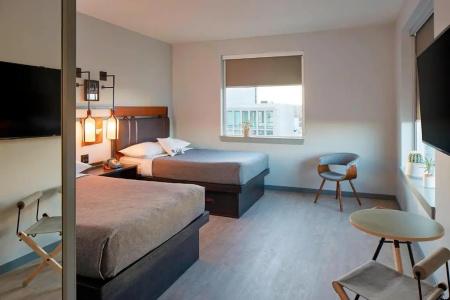 Moxy Denver Cherry Creek - 72