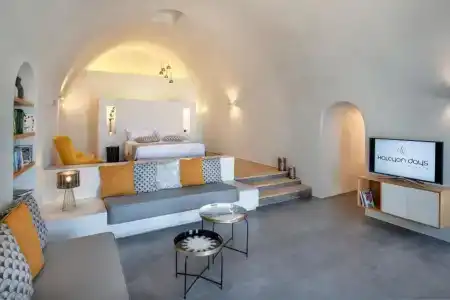 Halcyon Days Suites - 26