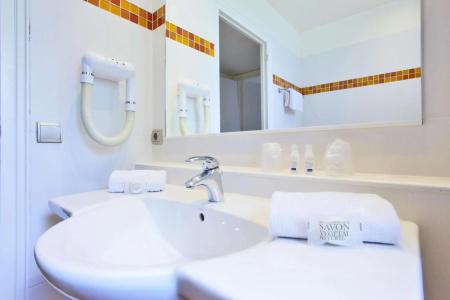 Kyriad Tours Centre - 8