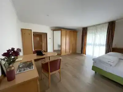 Eurotel am Main & Boardinghouse Offenbach am Main - 5