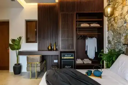 Charisma and Wellness Suites - 127