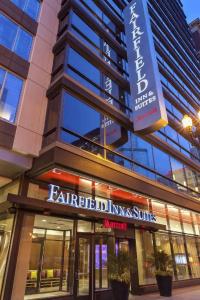 Fairfield Inn and Suites Chicago Downtown-River North - 25
