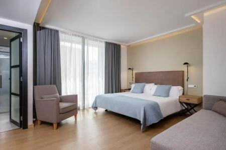 Kyrat Amarac Suites - 35