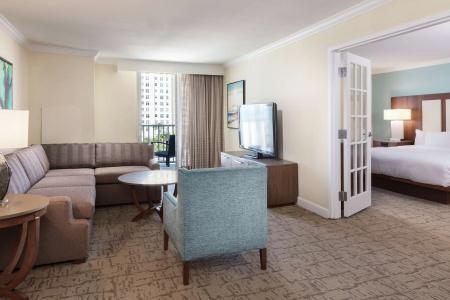 Hilton & Spa - 6