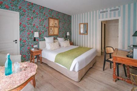 Hôtel Le Saint Christophe - 2