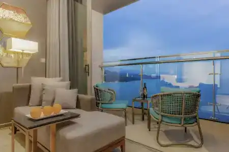 Le Sands Oceanfront Danang - 21