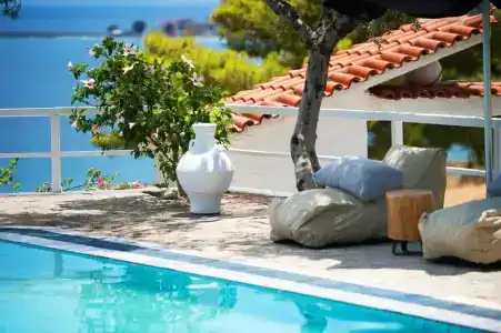 Akra Morea & Residences - 10