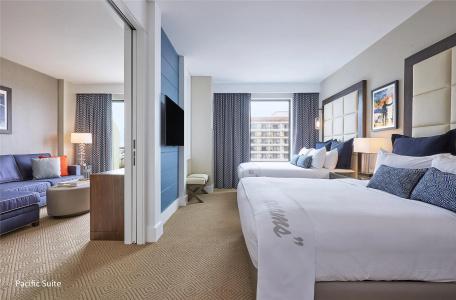 The Waterfront Beach Resort, A Hilton - 174