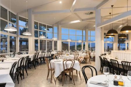 U Coral Beach Club - 21