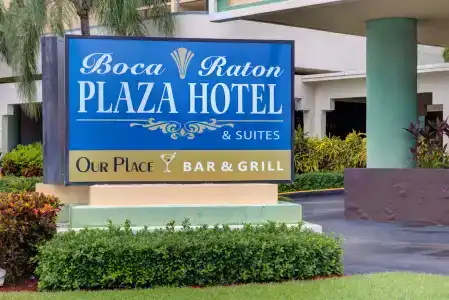 Boca Plaza - 0