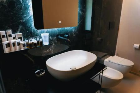 Emesh Boutique Suite - 60