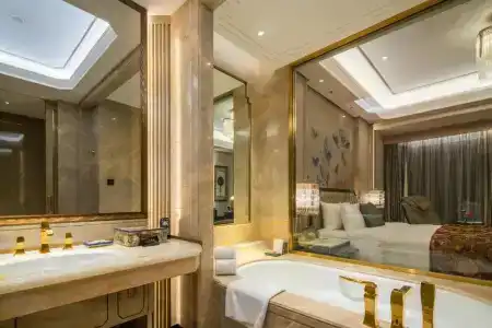 Wanda Reign Chengdu - 102