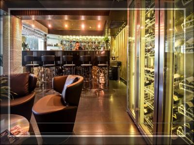 Sukhumvit Suites - 6