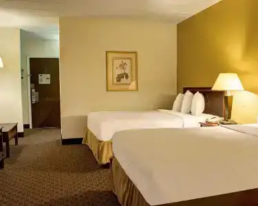 Quality Inn North - 21