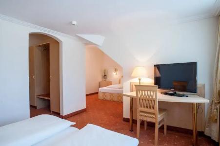 Rumer Hof - 32