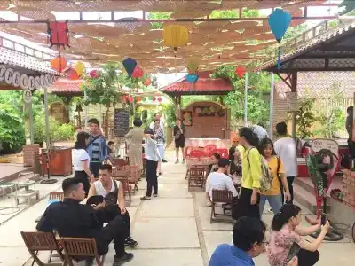 Thanh Nien - 22