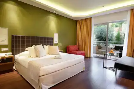 Royal Paradise Beach Resort & Spa - 2