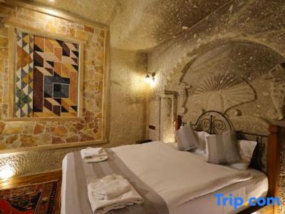 Sarnich Cave Suites - 155
