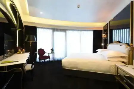 DoubleTree By Hilton Izmir Airport - 64