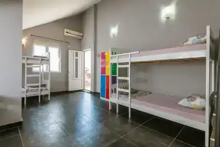 Hostel Q - 12