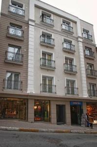 Taksim Premium - 0
