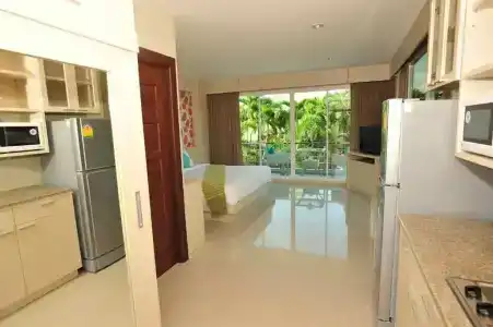 Chalong Beach Front Residence - 29