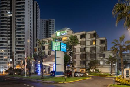 Holiday Inn Express -, An Ihg - 39