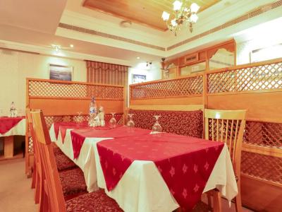 Oyo 328 City Plaza - 10
