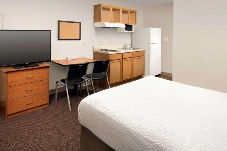 WoodSpring Suites Fort Gordon - 2