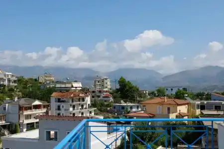 Miracle Saranda - 40