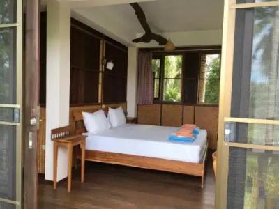 Lake View Bungalows - 4