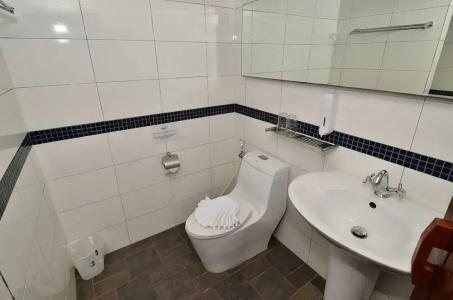 Lap Roi Karon Beachfront by Shanaya - 40