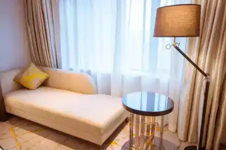 Golden Tulip Shanghai Rainbow - 58
