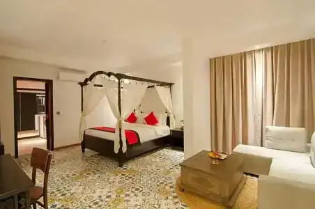 La Rose Suites - 161