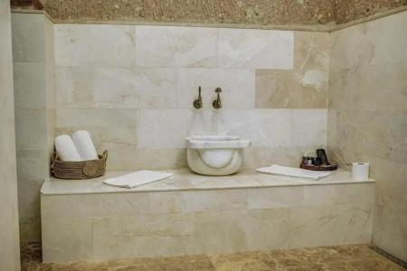 Calypso Cave Suites - 63
