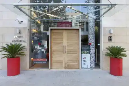 America Barcelona - 0