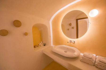 Chic Santorini - 6