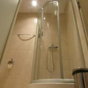 Cdr Guest House - 11
