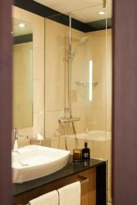 Courtyard by Marriott Paris Boulogne - 77