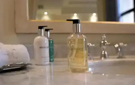 Le Convivial - Wine and Spa Experience Suites - 52
