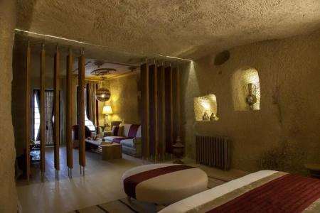Hezen Cave - 77