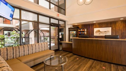 Best Western Plus Coastline Inn - 22