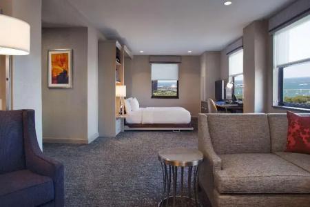 Hilton Chicago - 70