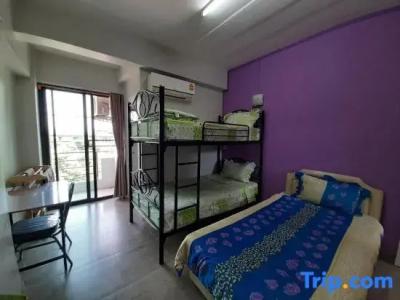 Vanlisut Ngamwongwan - 100