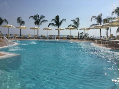 Blue Bay Resort - 10