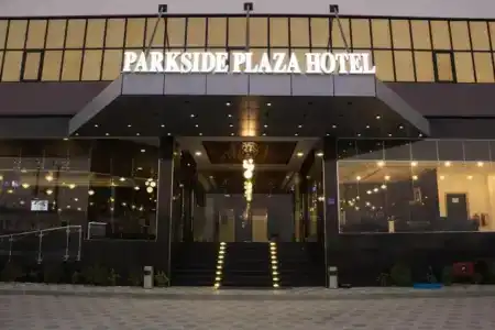 Parkside Plaza Muscat - 0